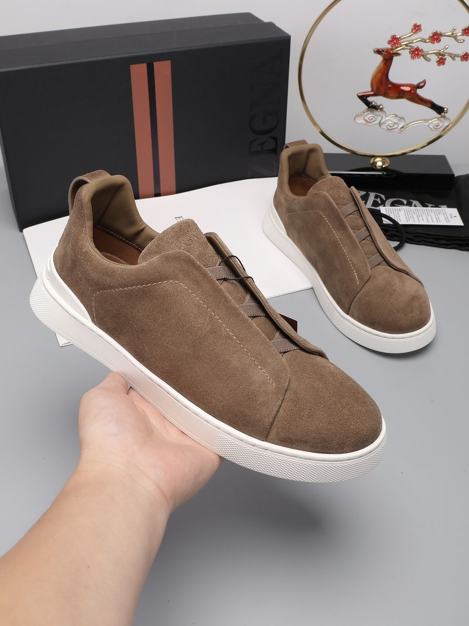 Tenis Zegna Triple Stitch Camurça