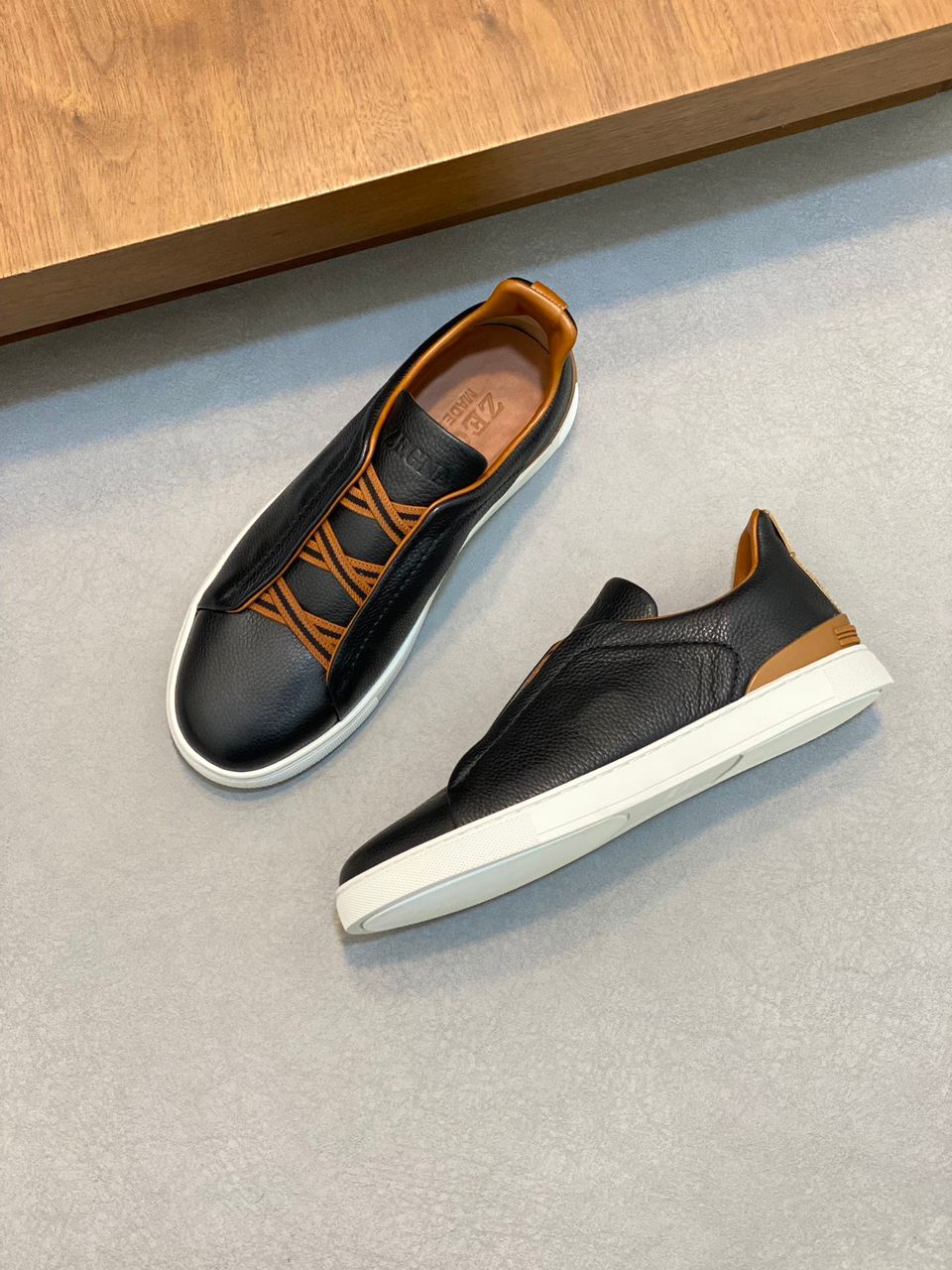 Tenis Zegna Triple Stitch Camurça
