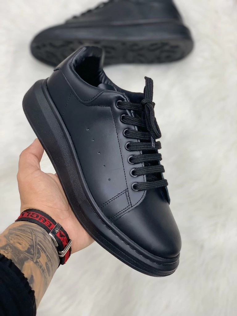Tênis Alexander Mcqueen Black